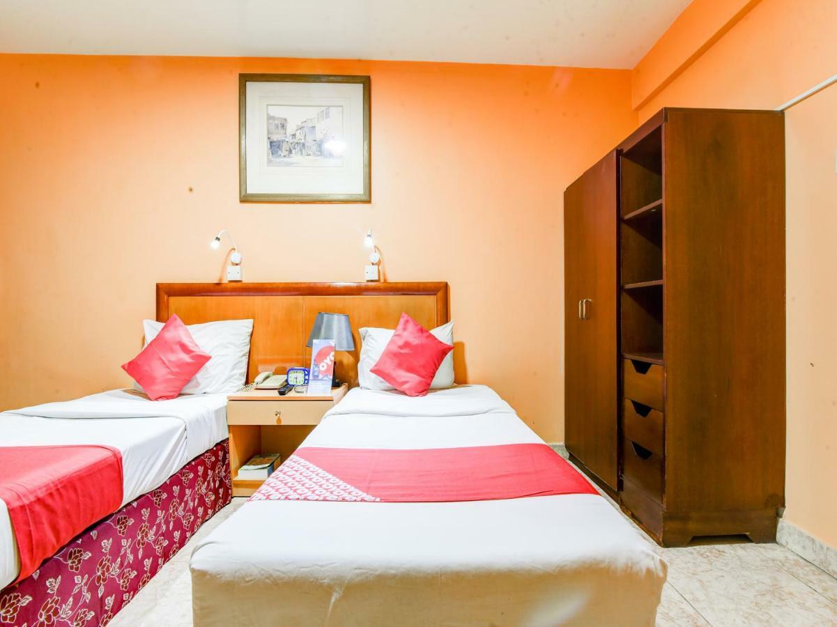 Oyo 270 Dream Land Hotel Дубай Экстерьер фото